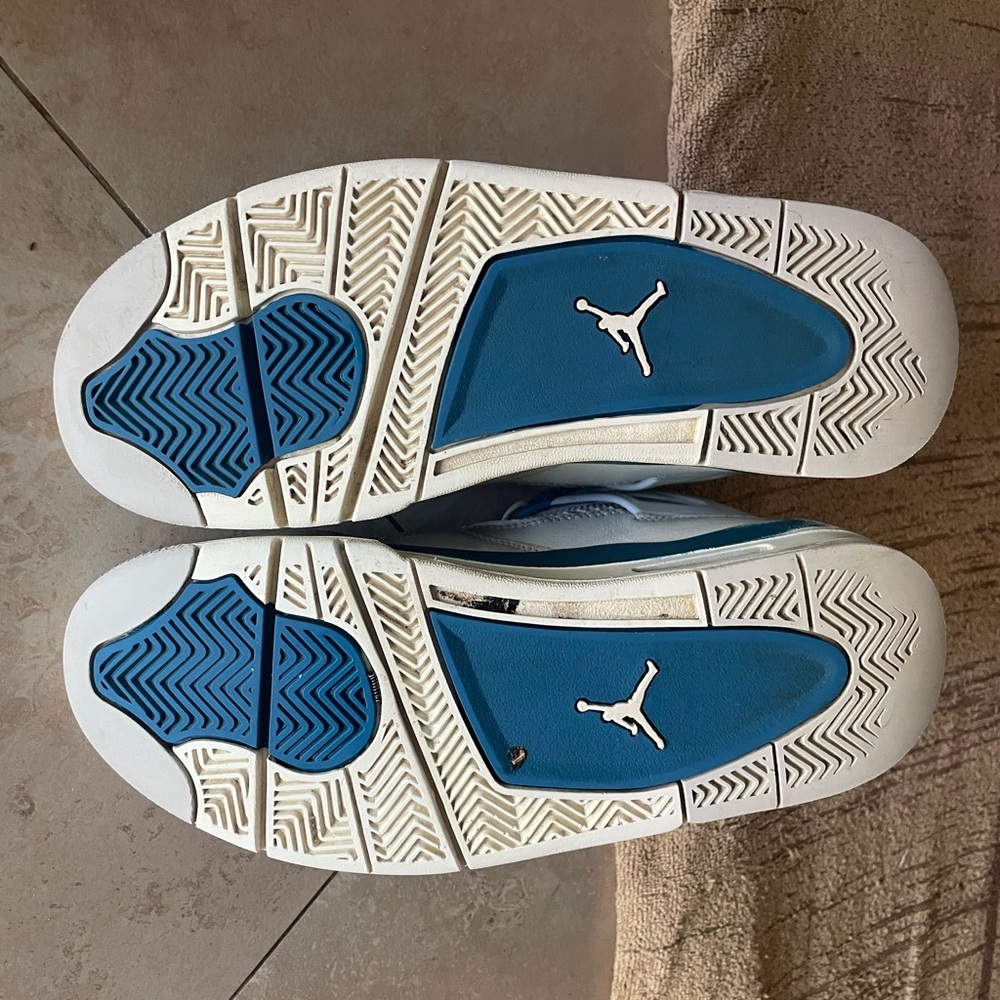 Air Jordan Retro 4 Military Blue Kids Sneakers - Picture 10 of 12